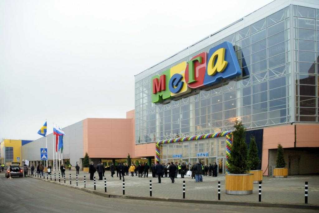 МЕГА «Белая Дача». Один из самых больших торговых центров в России